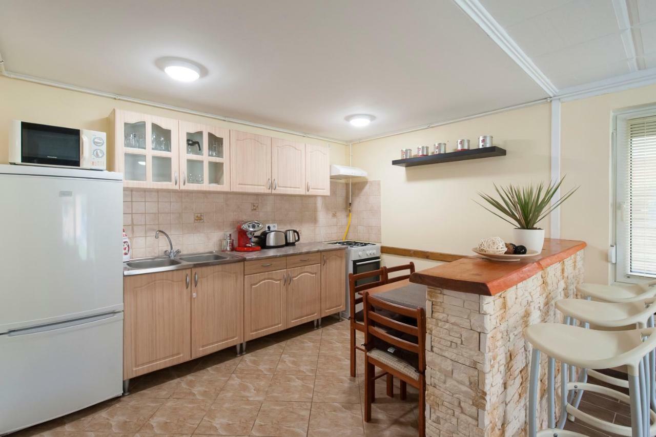 Bier-Lak Apartman House 71 巴拉通雷勒 外观 照片