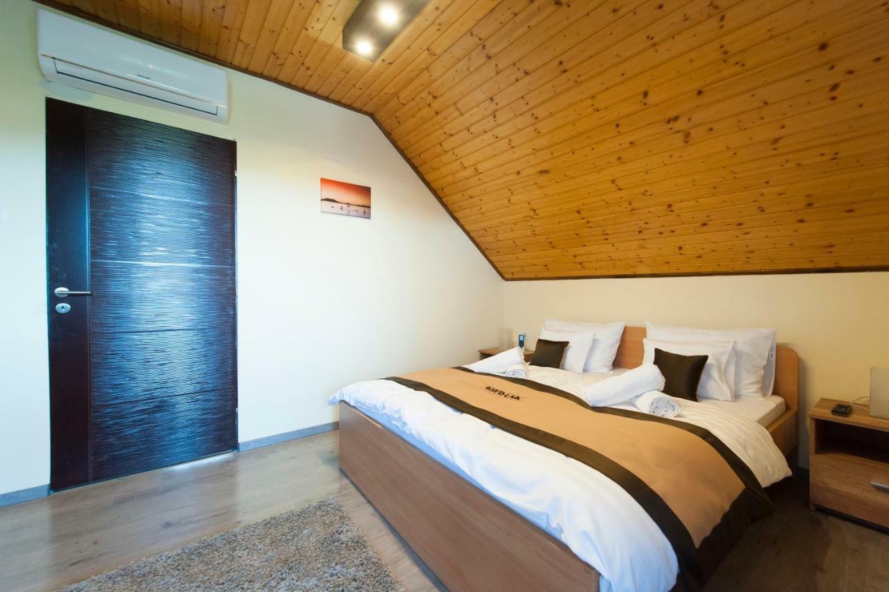 Bier-Lak Apartman House 71 巴拉通雷勒 外观 照片